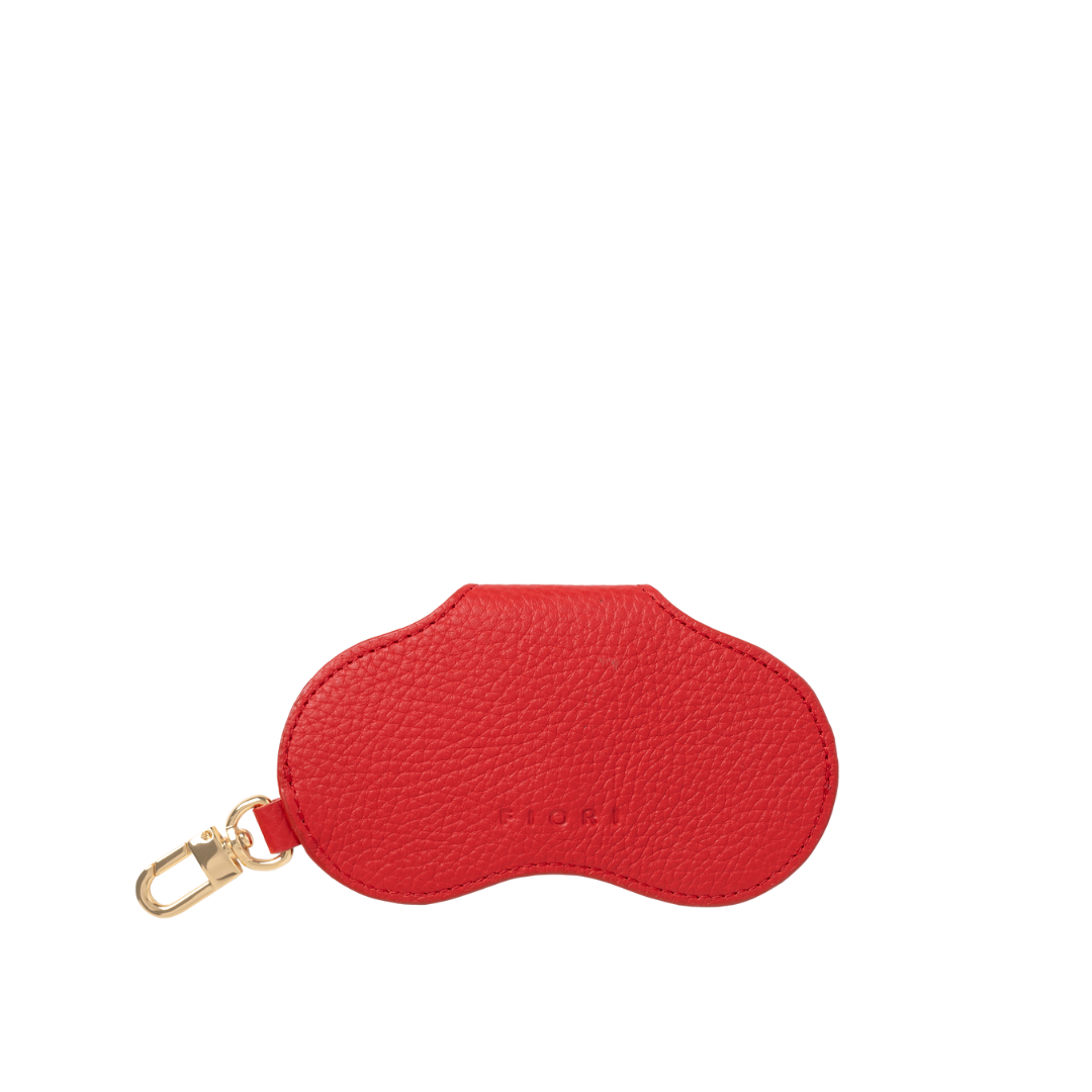 VICKY  RED