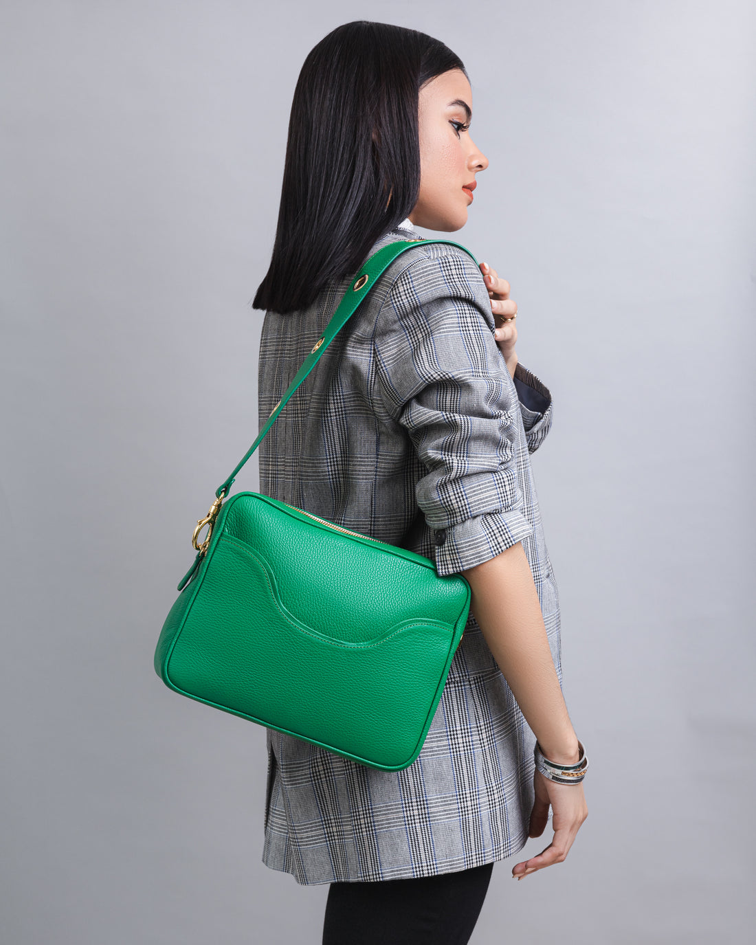 SCARLET GREEN